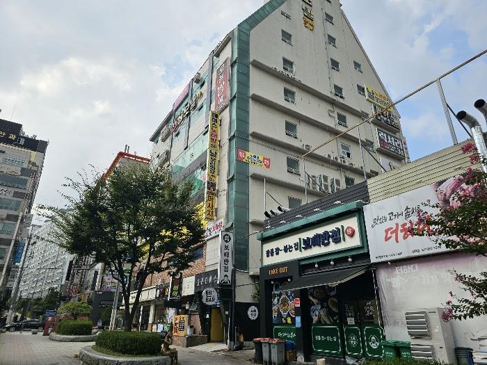 경상남도 창원시 진해구 용원서로39번길 23, 6층601호 (용원동,파라다이스)구) 경상남도 창원시 진해구 용원동 1213-1 콘도(호텔) 경매 사진 11