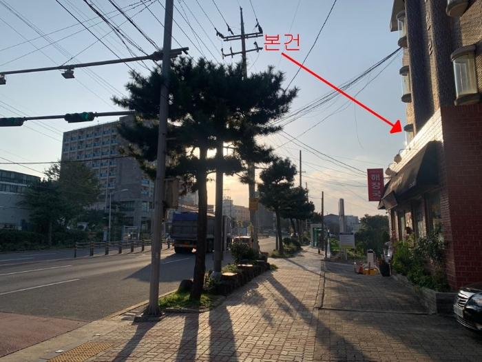 제주특별자치도 제주시 임항로 242, 3층304호 (현황 : 305호)구) 제주특별자치도 제주시 건입동 872-1 다세대(빌라) 경매 사진 4