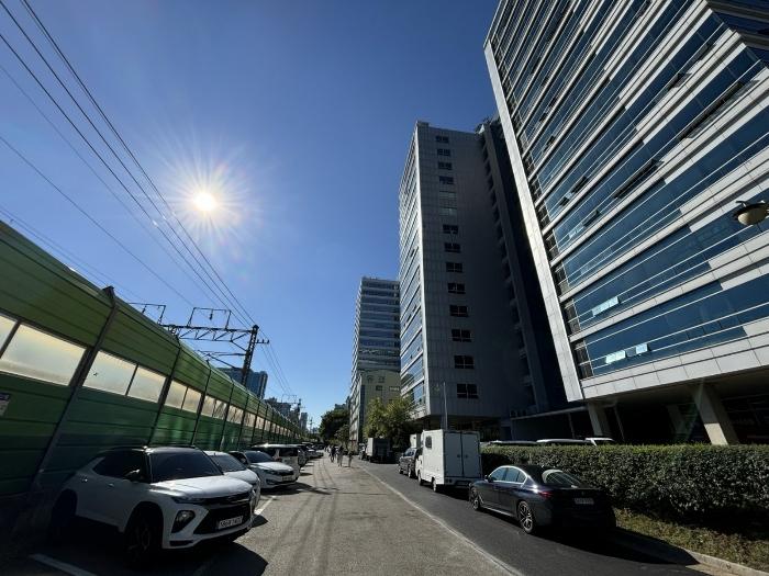 서울특별시 금천구 가산디지털1로 212, 제1층 제110호 (가산동, 코오롱 디지털타워 애스턴)구) 서울특별시 금천구 가산동 505-14 근린상가 경매 사진 2