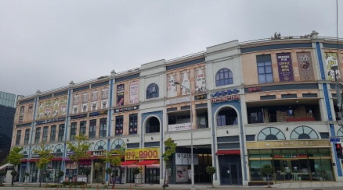 경기도 평택시 비전5로 10, 2층2037호 (비전동,평택가로수길센트럴돔)구) 경기도 평택시 비전동 1104 근린상가 경매 사진 12