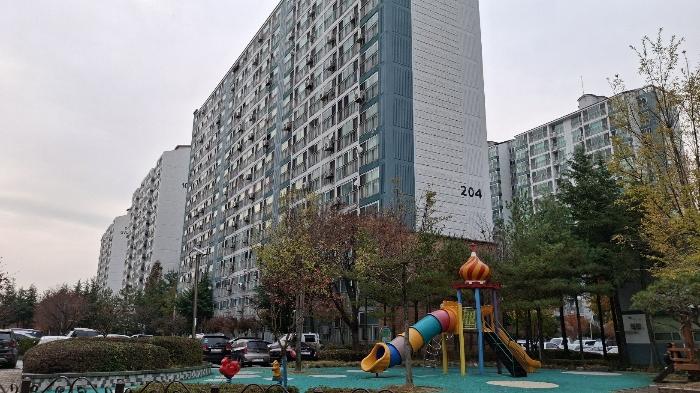 충청남도 당진시 송악읍 신복운로3길 28, 204동 1층102호 (신성미소지움2단지아파트)구) 충청남도 당진시 송악읍 복운리 1629-2 아파트 경매 사진 12