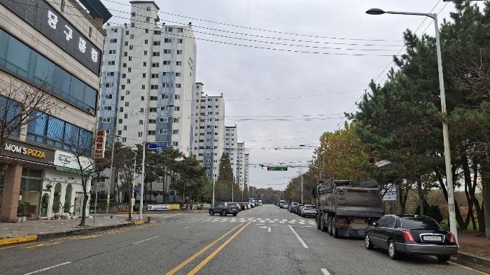 충청남도 당진시 송악읍 신복운로3길 28, 204동 1층102호 (신성미소지움2단지아파트)구) 충청남도 당진시 송악읍 복운리 1629-2 아파트 경매 사진 3