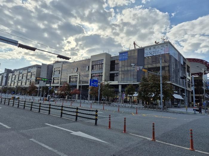 경상남도 양산시 물금읍 증산역로 177, 1층1-140호 (라피에스타양산)구) 경상남도 양산시 물금읍 가촌리 1292 근린상가 경매 사진 4