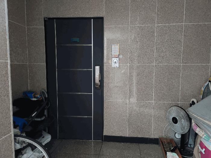 울산광역시 남구 도산로135번길 13, 1층102호 (달동,아델바움)구) 울산광역시 남구 달동 1376-5 아파트 경매 사진 2