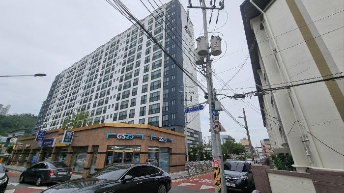 경상북도 포항시 북구 중흥로241번길 42, 14층 1402호 (용흥동,빌드원르헤브3차아파트)구) 경상북도 포항시 북구 용흥동 615-21 아파트 경매 사진 1