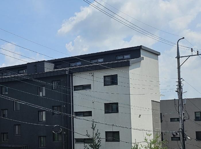 경기도 파주시 파주읍 통일로1546번길 43-6, 301동 4층401호 (더힐펠리스)구) 경기도 파주시 파주읍 봉서리 413-11 다세대(빌라) 경매 사진 3