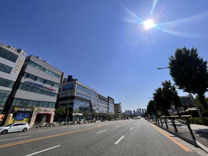 인천광역시 연수구 앵고개로 90, 1층115호 (동춘동,힘찬프라자)구) 인천광역시 연수구 동춘동 768-1 근린상가 경매 사진 3