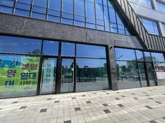 인천광역시 연수구 앵고개로 90, 1층115호 (동춘동,힘찬프라자)구) 인천광역시 연수구 동춘동 768-1 근린상가 경매 사진 4