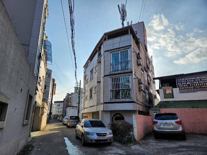 경상남도 진주시 진주대로1197번길 8, 1층101호 (봉곡동,혜인빌리지)구) 경상남도 진주시 봉곡동 476-3 다세대(빌라) 경매 사진 11