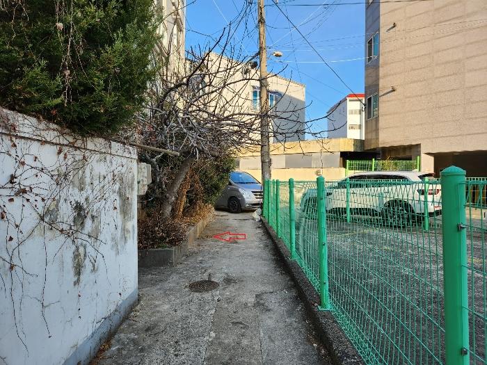 경상남도 진주시 진주대로1197번길 8, 1층101호 (봉곡동,혜인빌리지)구) 경상남도 진주시 봉곡동 476-3 다세대(빌라) 경매 사진 9
