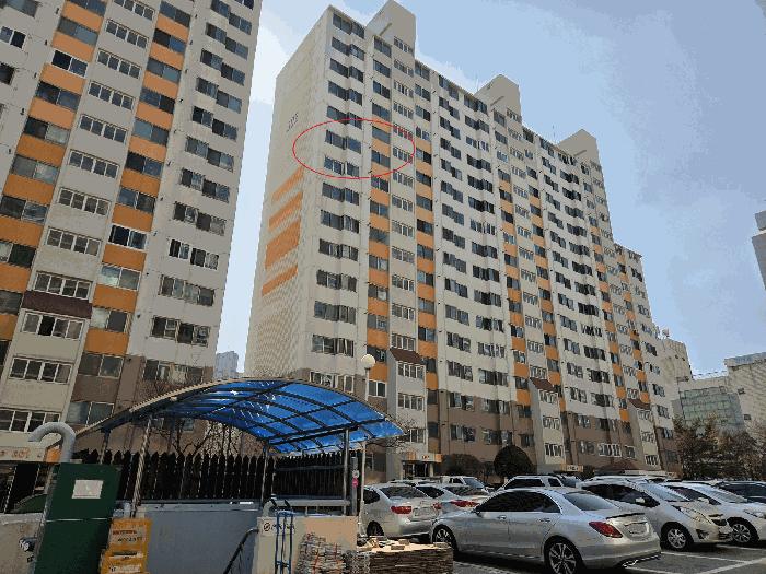 충청남도 천안시 서북구 쌍용동 652 일성아파트 302동 11층1101호 아파트 경매 사진 1