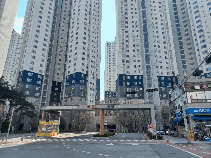 충청남도 아산시 용화동 1394 아산용화아이파크 103동 25층2504호 아파트 경매 사진 1