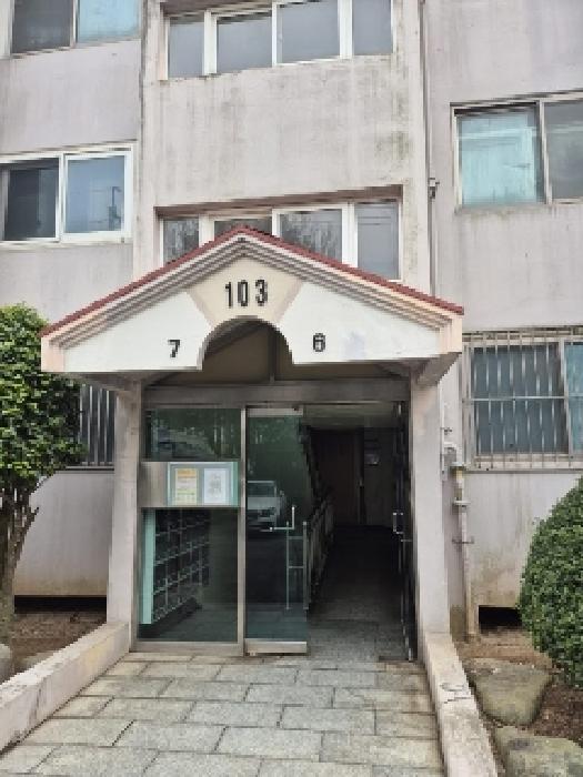 광주광역시 광산구 비아로62번길 7, 103동 3층307호 (도천동, 중흥아파트)구) 광주광역시 광산구 도천동 627-1 아파트 경매 사진 2