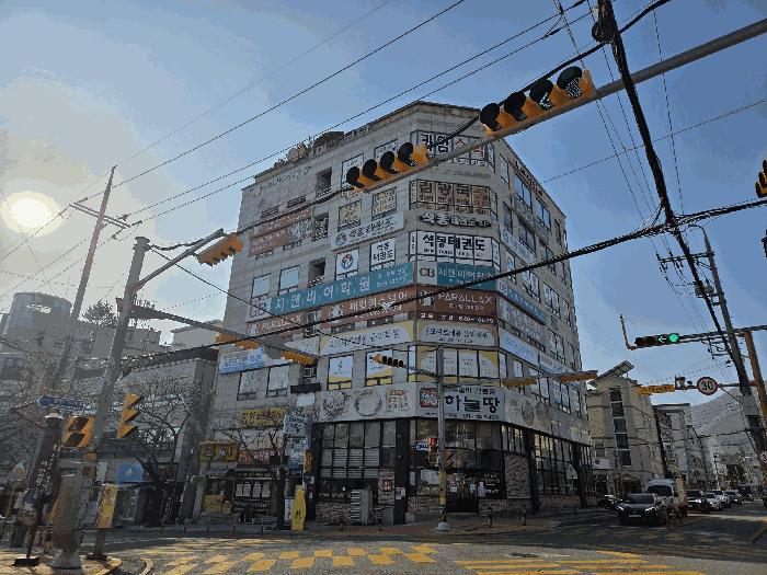 경상남도 창원시 진해구 석동로 71, 3층 301호 (석동,웨이브코아)구) 경상남도 창원시 진해구 석동 643-1 근린상가 경매 사진 1