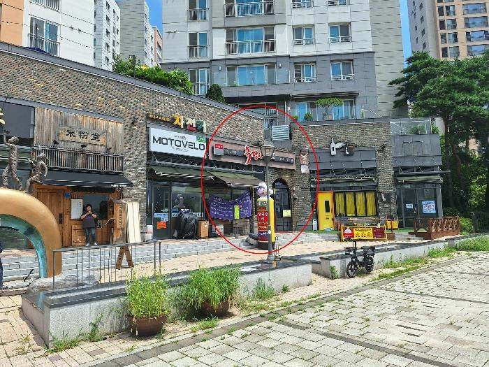 경기도 성남시 수정구 위례순환로 130, 상가동 1층124호 (창곡동,위례아트리버푸르지오2단지)구) 경기도 성남시 수정구 창곡동 529 근린상가 경매 사진 1
