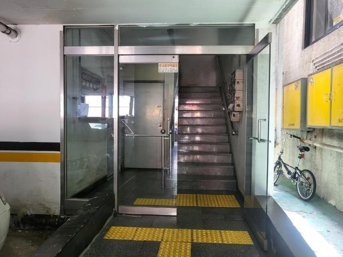 인천광역시 미추홀구 미추로 15, 2층203호구) 인천광역시 미추홀구 숭의동 171-50 아파트 경매 사진 2