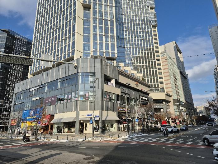 경기도 하남시 미사강변중앙로 200, 1층136호 (망월동,이편한세상시티미사)구) 경기도 하남시 망월동 1094 근린상가 경매 사진 3