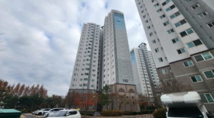 전북특별자치도 군산시 수송동로 100, 110동 12층1203호 (수송동,군산수송세영리첼아파트)구) 전북특별자치도 군산시 수송동 830-1 아파트 경매 사진 7