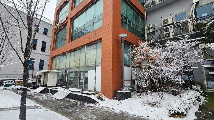 경기도 화성시 동탄산척로1길 35, 1층111호 (송동,제이제이프라자)구) 경기도 화성시 송동 687-1 근린상가 경매 사진 3