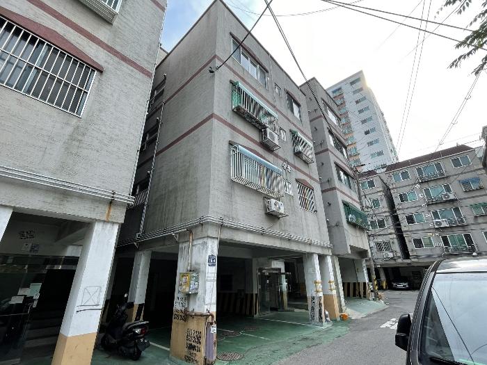 인천광역시 부평구 부평문화로129번길 18-4, 2층201호 (부평동,삼오빌라)구) 인천광역시 부평구 부평동 208-11 다세대(빌라) 경매 사진 1
