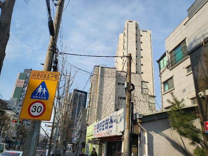서울특별시 영등포구 신길로38길 16, 제지1층 제비102호 (신길동, 신길리버스시티)구) 서울특별시 영등포구 신길동 235-6 근린상가 경매 사진 9