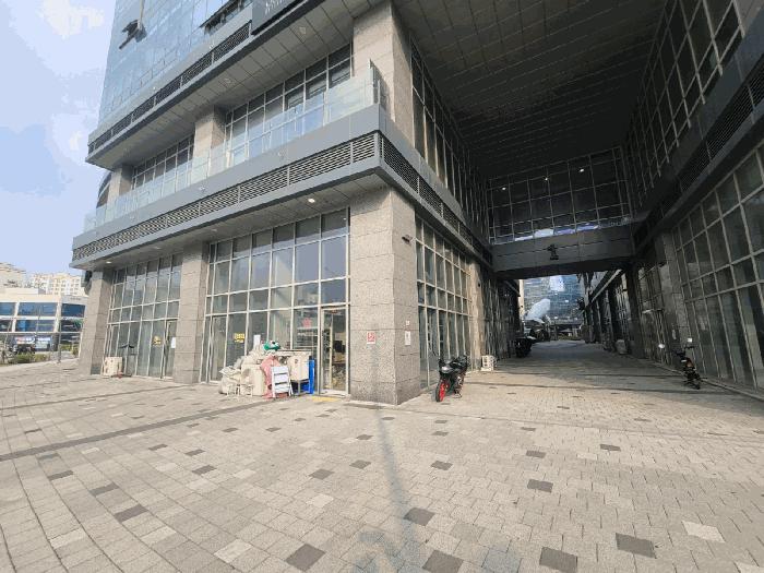 경기도 하남시 덕풍동 833-1 현대지식산업센터한강미사 1층씨1-0033호 근린상가 경매 사진 2