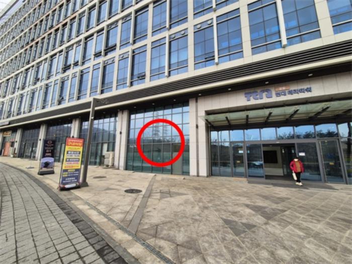 경기도 하남시 신우실로 100, 1층110호 (감이동,현대테라타워감일)구) 경기도 하남시 감이동 474-1 근린상가 경매 사진 1