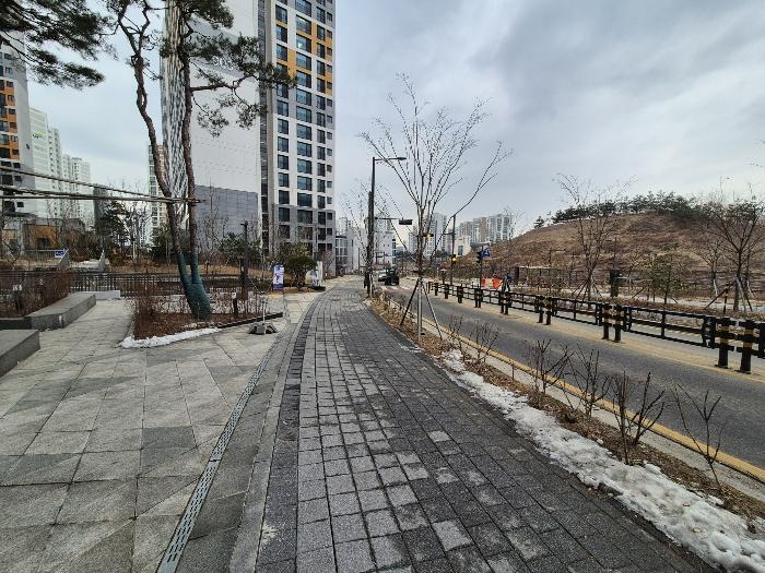 경기도 하남시 신우실로 100, 1층110호 (감이동,현대테라타워감일)구) 경기도 하남시 감이동 474-1 근린상가 경매 사진 8