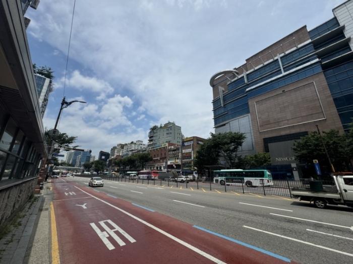 경기도 성남시 중원구 성남대로 1136, 2층2009호 (성남동,니즈몰)구) 경기도 성남시 중원구 성남동 3499 근린상가 경매 사진 2