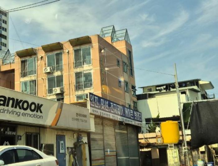 경상남도 진주시 돗골로25번길 4, 102동 4층401호 (상평동,한솔빌리지)구) 경상남도 진주시 상평동 208-12 다세대(빌라) 경매 사진 12