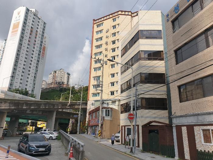 부산광역시 동구 고관로185번길 1, 4층401호 (좌천동,다전리치텔)구) 부산광역시 동구 좌천동 567-2 오피스텔 경매 사진 9