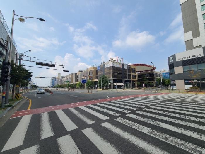 경상남도 양산시 물금읍 증산역로 177, 2층2-130호 (라피에스타양산)구) 경상남도 양산시 물금읍 가촌리 1292 근린상가 경매 사진 2