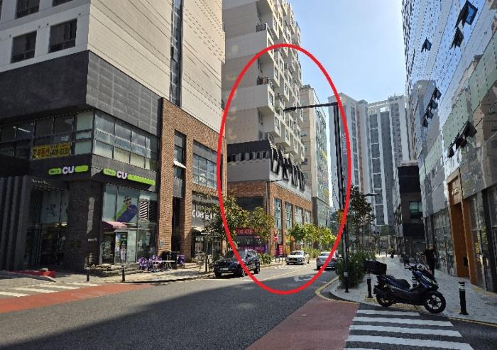 서울특별시 송파구 위례송파로5길 5, 1층114호 (거여동,송파헤븐시티더테라스)구) 서울특별시 송파구 거여동 605-3 근린상가 경매 사진 2