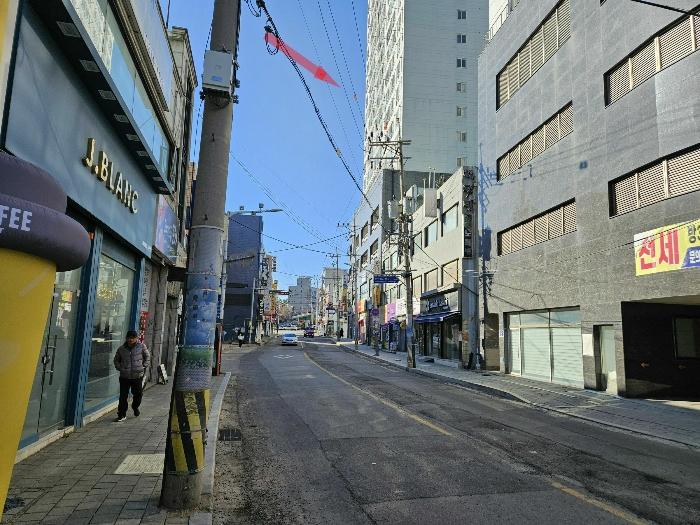 경기도 시흥시 호현로9번길 6, 2층203호 (신천동,아도니스의 꿈)구) 경기도 시흥시 신천동 706-12 근린상가 경매 사진 3