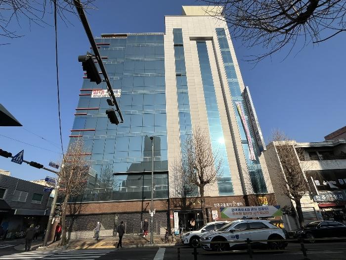 경상남도 진주시 진양호로 563, 9층901호 (장대동,주식회사안성빌딩)구) 경상남도 진주시 장대동 127-12 근린상가 경매 사진 1
