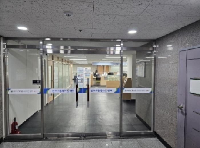 경상남도 진주시 진양호로 563, 9층901호 (장대동,주식회사안성빌딩)구) 경상남도 진주시 장대동 127-12 근린상가 경매 사진 9