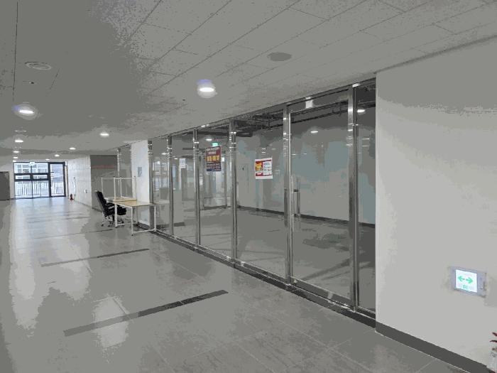 대전광역시 유성구 복용동 236-3 대전도안더리브시그니처 1층136호 근린상가 경매 사진 2