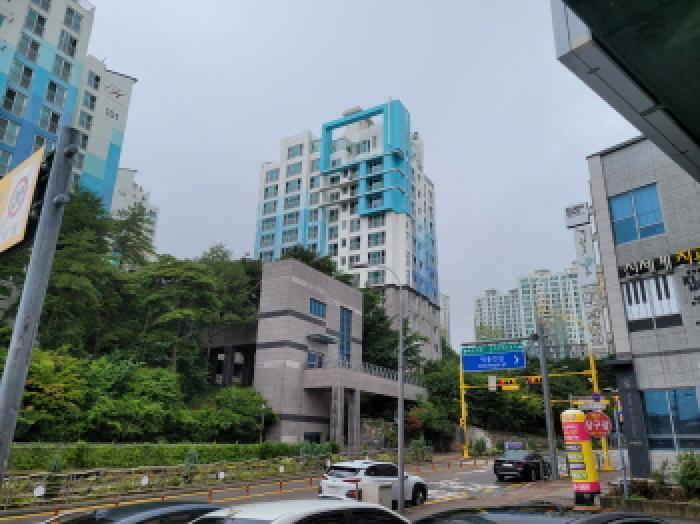 전라남도 여수시 덕충동 2042-2 2층 203호 근린상가 경매 사진 10