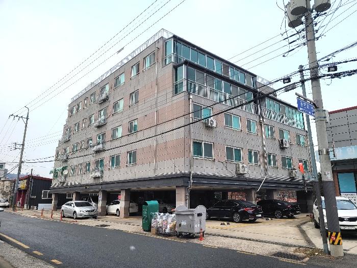 충청남도 서산시 동헌로 68, 2층202호구) 충청남도 서산시 읍내동 28-1 다세대(빌라) 경매 사진 3
