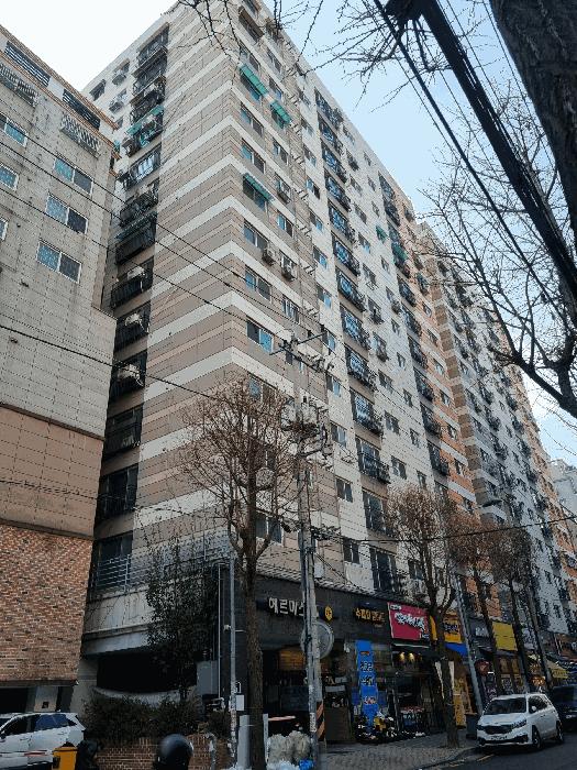 인천광역시 부평구 부일로 16, 2동 4층404호 (부평동,헤르메스아파트)구) 인천광역시 부평구 부평동 495-10 아파트 경매 사진 1
