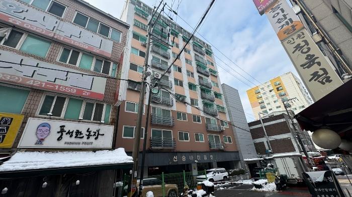 인천광역시 남동구 용천로168번길 10, 8층 802호 (간석동,신승바이올렛)구) 인천광역시 남동구 간석동 42-6 아파트 경매 사진 1