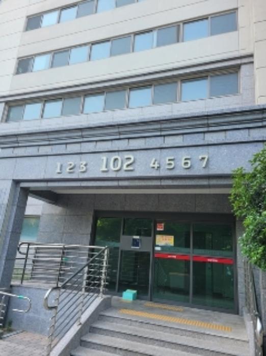 부산광역시 남구 수영로 135, 103동 21층2104호 (대연동,대연롯데캐슬레전드1단지)구) 부산광역시 남구 대연동 1872 아파트 경매 사진 23