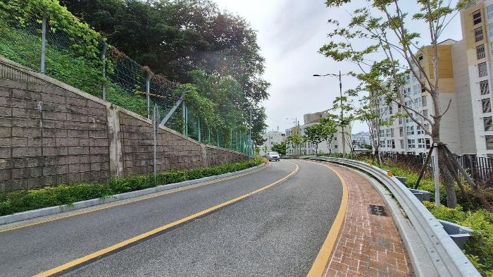부산광역시 남구 수영로 135, 103동 22층2204호 (대연동,대연롯데캐슬레전드1단지)구) 부산광역시 남구 대연동 1872 아파트 경매 사진 10