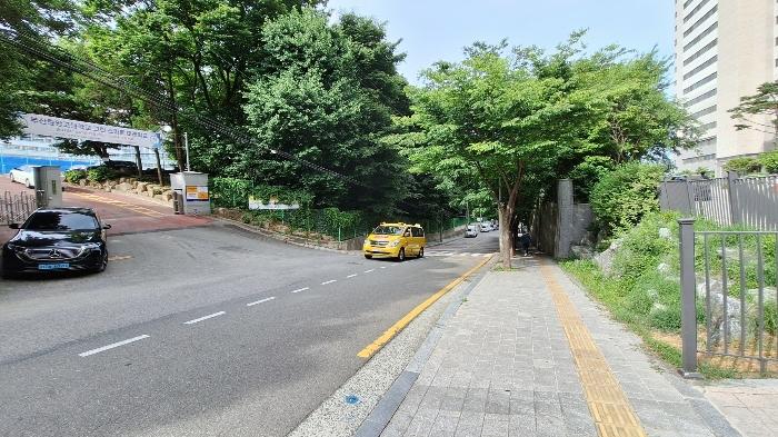 부산광역시 남구 수영로 135, 103동 22층2204호 (대연동,대연롯데캐슬레전드1단지)구) 부산광역시 남구 대연동 1872 아파트 경매 사진 15