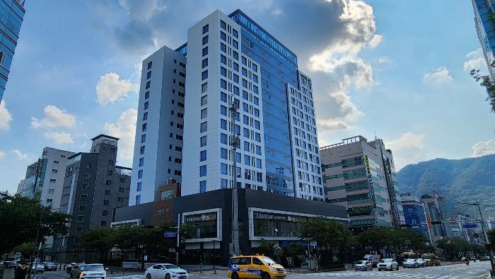 경상남도 김해시 해반천로130번길 39, 2층207호 (삼계동,코아루센텀오피스텔)구) 경상남도 김해시 삼계동 1505-4 근린상가 경매 사진 1