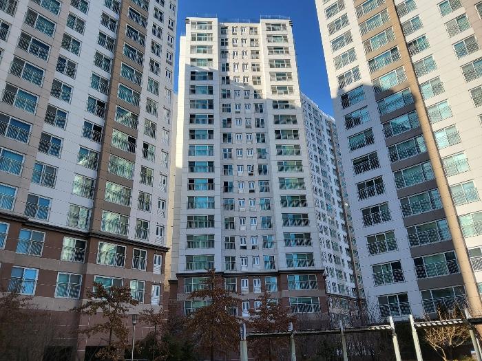 경상북도 김천시 아홉사리길 130, 104동 14층1404호 (응명동,김천대신코아루아파트)구) 경상북도 김천시 응명동 1028 아파트 경매 사진 2