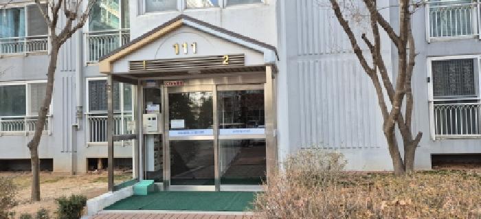 경기도 고양시 일산서구 원일로21번길 22, 111동 1층101호 (일산동,일신건영아파트)구) 경기도 고양시 일산서구 일산동 1655 아파트 경매 사진 2