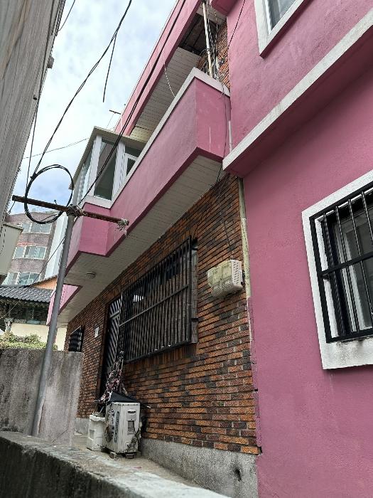 부산광역시 중구 보수동1가 33-124 대지 경매 사진 2