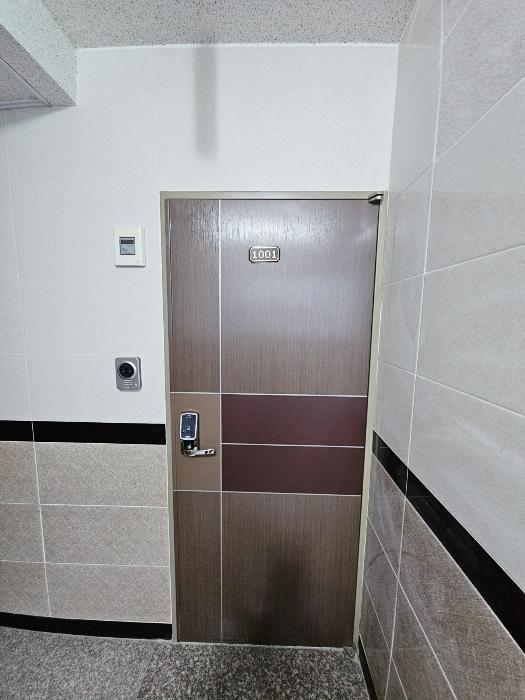 부산광역시 서구 구덕로222번길 5, 10층1002호 (부민동1가,부민수목하우스)구) 부산광역시 서구 부민동1가 7-1 도시형생활주택 경매 사진 6