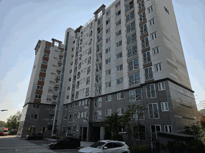 충청남도 당진시 송악읍 중흥리 887 당진송악경남아너스빌 101동 6층602호 아파트 경매 사진 2
